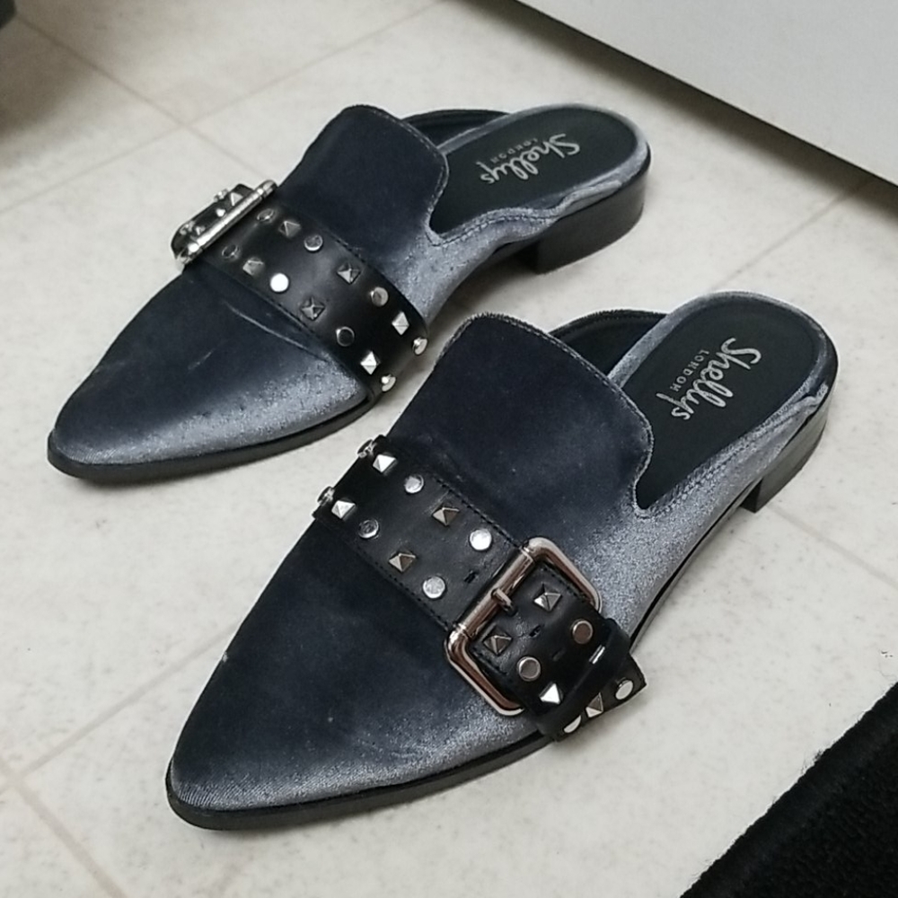 Exquisite Velvet Mule Slides Shelly's of London